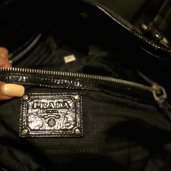 Authentic Prada Nylon & Patent leather tote - Picture 3 of 8